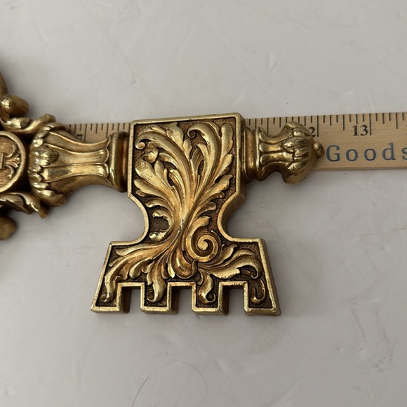 Syroco MCM Hollywood Regency Fleur Di Lis Skeleton Key Gold Wall Decor 60’s - Picture 9 of 9